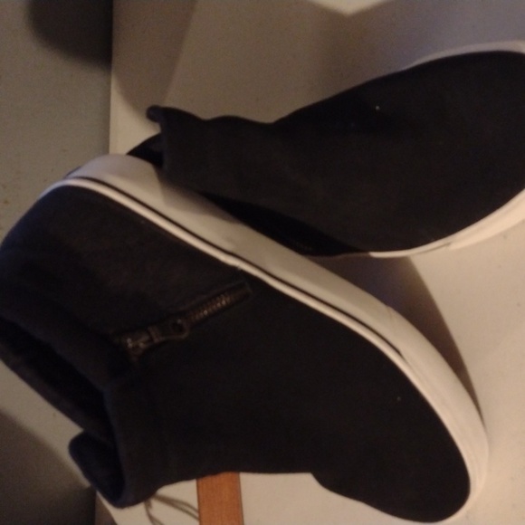 KEDS Cooper Suede Side Zip Bootie Sneakers - Size 9.5 - Picture 2 of 10